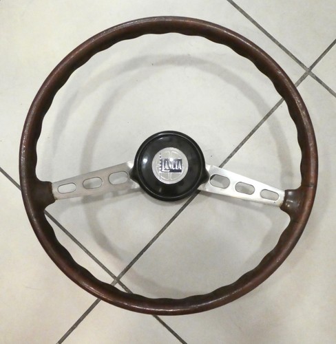 Volante vintage per lancia - volante,